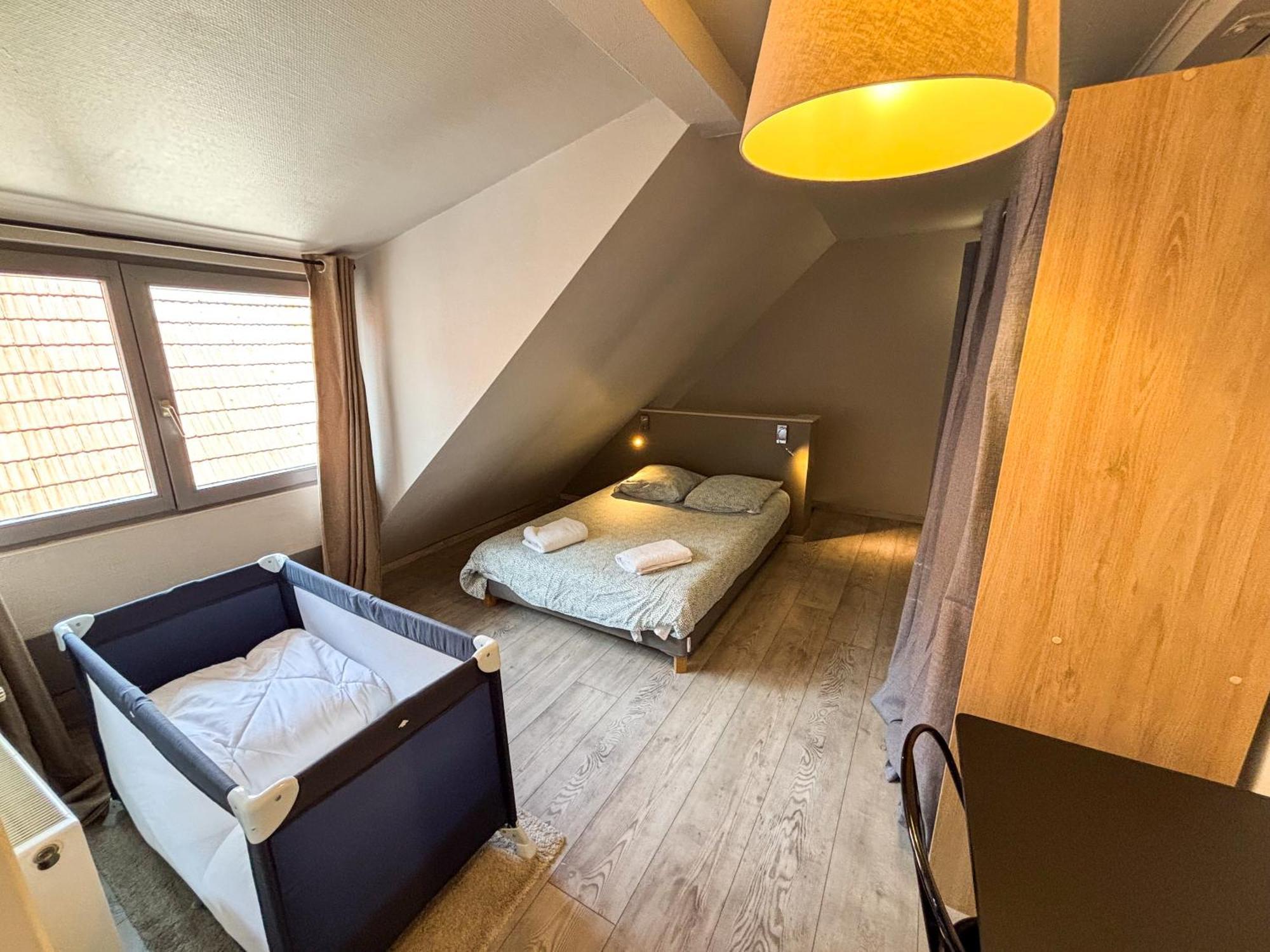 Le Pavillon Des Remparts - Commerces A Proximite - Centre-Ville - Appartement Cosy Ομπερναί Εξωτερικό φωτογραφία